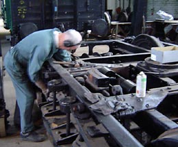 650 bogie overhaul - click to open larger image in a new window